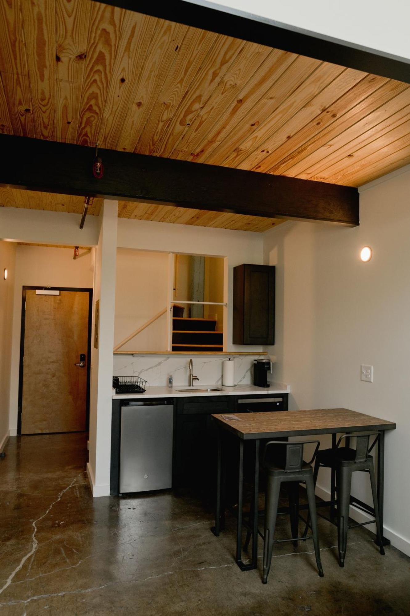 Loom Room Retreat Долтон Экстерьер фото